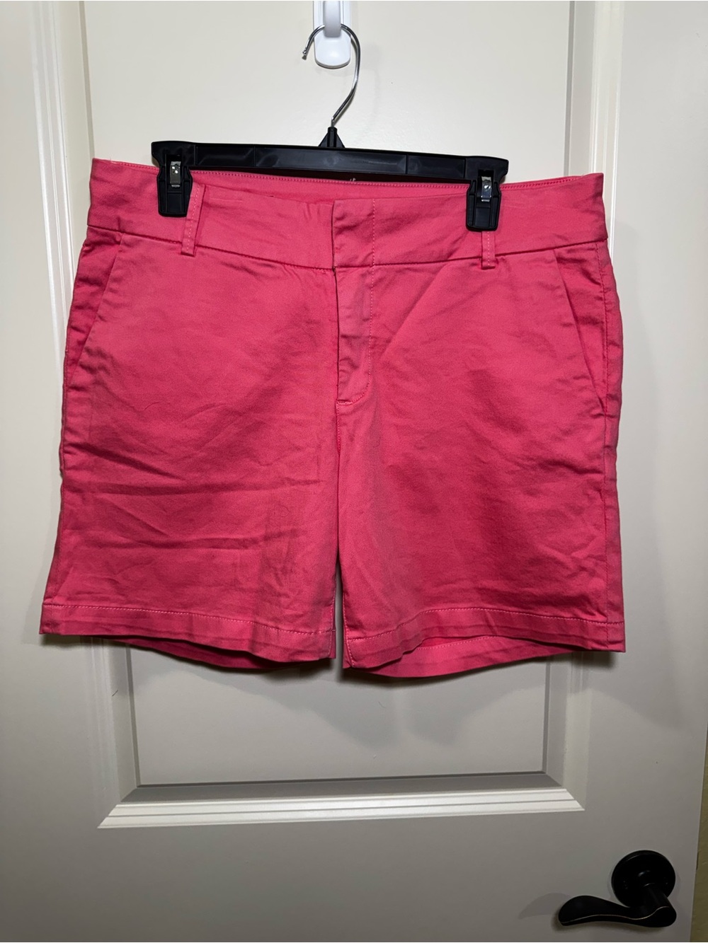 Kut from the Kloth Jenny Walking Short Bright Pink Chino Shorts